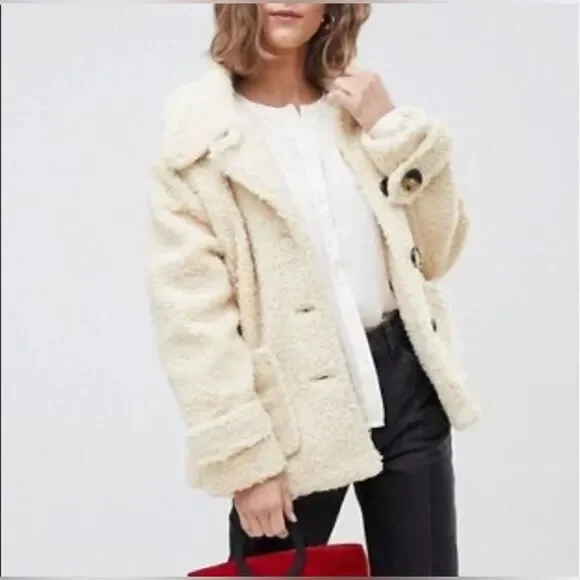Free People Runway Popular Soft Teddy Bear Faux Fur Ivory Sherpa JacketSize M
